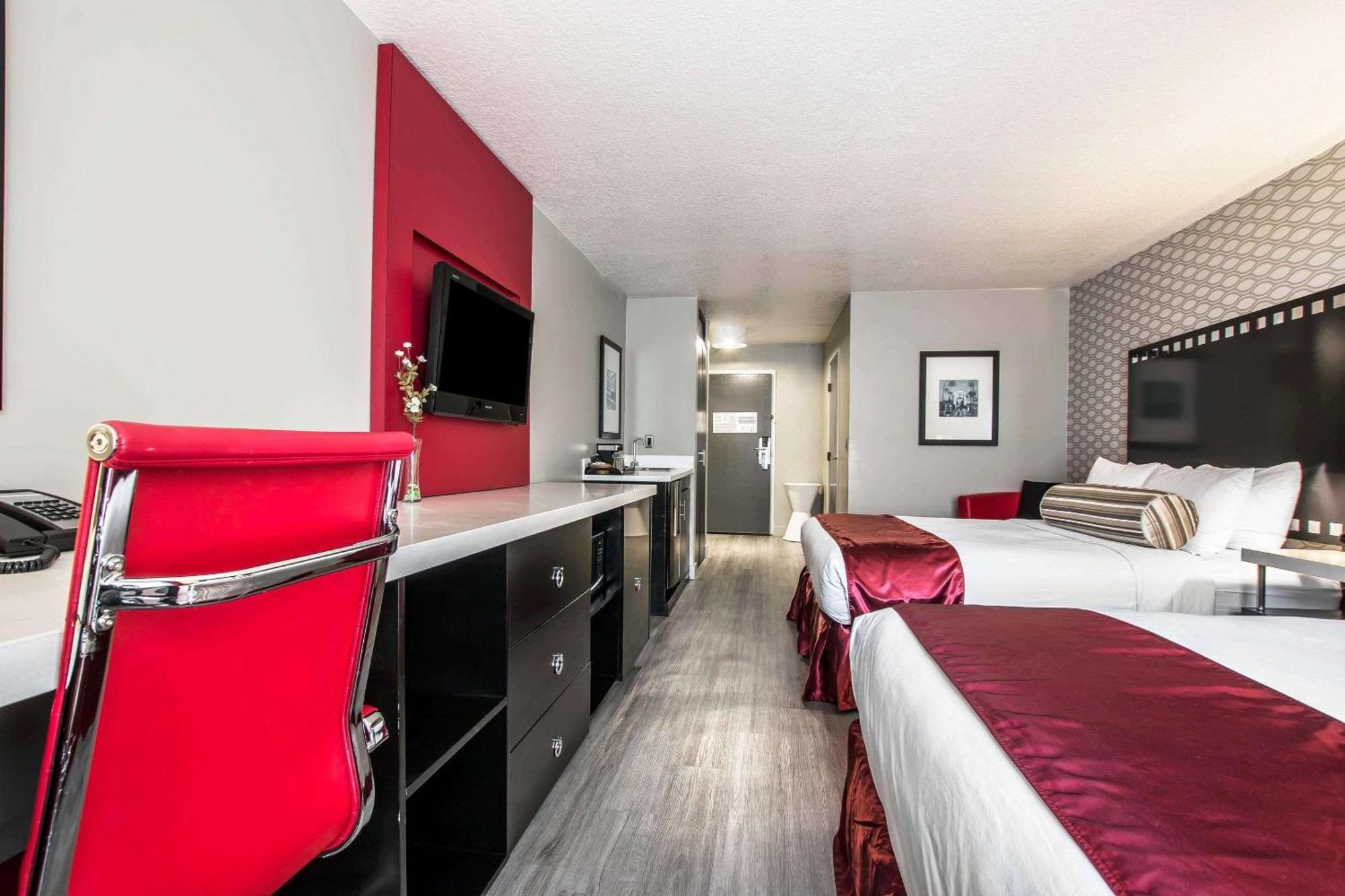 Tilt Universal-hollywood, Ascend Collection 3* Los Angeles